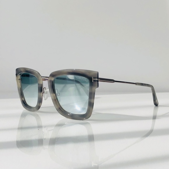 New Tom Ford Lara-02 Grey Square Sunglasses - Picture 5 of 16